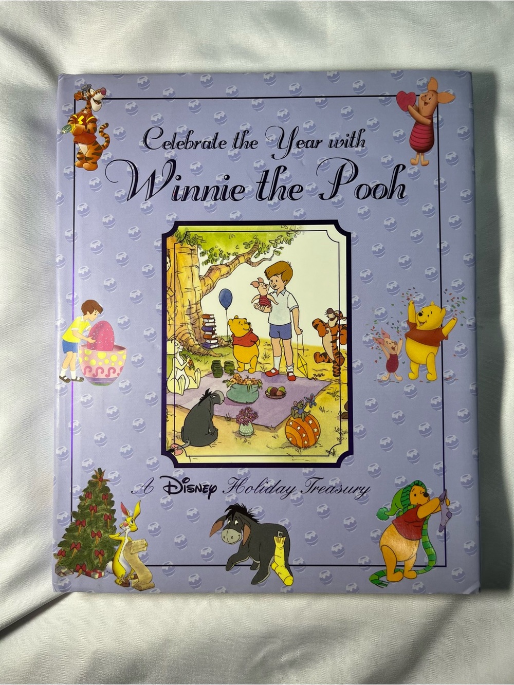 Vintage 1999 Disney Winnie The Pooh Celebrate The Year‎ 1st Edition Hardcover